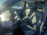 Usado Mercedes 180 116 HP (85 kW) 2024 Azul Sedan