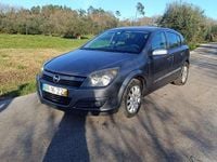 Usado Opel Astra 90 HP (66 kW) 2005 Sedan