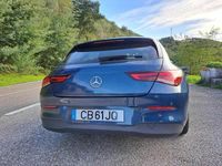 Usado Mercedes CLA200 150 HP (110 kW) 2021 Azul