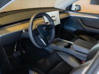 Usado Tesla Model Y 378 kW (514 HP) 2022 Branco SUV