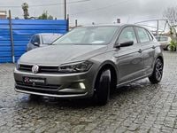 Usado VW Polo Trendline 75 HP (55 kW) 2018 Cinza Citadino