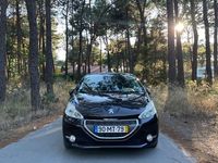 usado Peugeot 208 1,6 ehdi