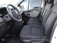 Usado Renault Trafic Intens 120 HP (88 kW) 2019 Branco Monovolume