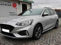 Usado Ford Focus 120 HP (88 kW) 2021 Cinzento Citadino