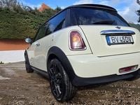 Usado Mini Cooper D 110 HP (80 kW) 2009 Bege Citadino