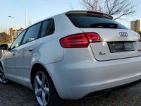 usado Audi A3 Sportback 1.6 TDI Attraction Business Line