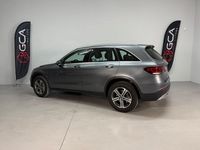 Usado Mercedes GLC300 320 HP (235 kW) 2021 Cinza SUV