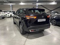 Usado Nissan Qashqai 140 HP (102 kW) 2025 Preto SUV