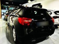 Usado Mercedes A180 Urban 109 HP (80 kW) 2014 Preto Citadino