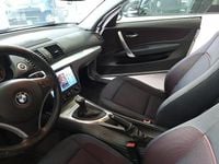 Usado BMW 118 Coupé 143 HP (105 kW) 2009 Cinza Coupé