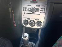 Usado Opel Corsa 95 HP (69 kW) 2010 Branco Citadino