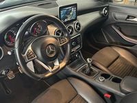Usado Mercedes CLA200 AMG line 136 HP (100 kW) 2018 Cinza Carrinha