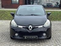 Usado Renault Clio IV 90 HP (66 kW) 2015 Preto Citadino