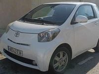 Usado Toyota iQ 68 HP (50 kW) 2009 Branco Citadino
