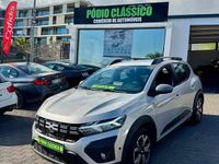 Usado Dacia Sandero 90 HP (66 kW) 2023 Cinzento Citadino