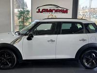 Usado Mini Cooper D Countryman 112 HP (82 kW) 2011 Branco glaciar SUV