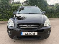 Usado Kia Carens 140 HP (102 kW) 2010 Monovolume