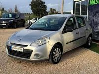 Usado Renault Clio II 68 HP (50 kW) 2009 Cinzento Citadino