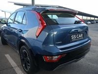 Usado Kia e-Niro 150 kW (204 HP) 2023 Azul SUV