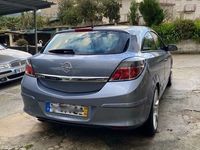 usado Opel Astra GTC Astra H1.9 150cv 5 Lug Nacional