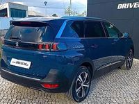 Usado Peugeot 5008 GT 130 HP (95 kW) 2021 Azul escuro SUV