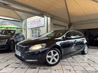 Usado Volvo V40 Momentum 115 HP (84 kW) 2014 Preto Citadino