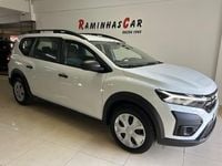 Usado Dacia Jogger Essentiel 110 HP (80 kW) 2023 Branco Monovolume