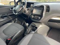 Usado Renault Captur 90 HP (66 kW) 2015 Cinzento SUV
