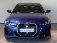 Usado BMW i4 Shadowline 250 kW (340 HP) 2023 Azul portimão metalizada Sedan