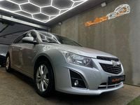 Usado Chevrolet Cruze LTZ 130 HP (95 kW) 2013 Cinza Carrinha