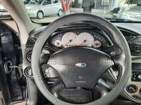 Usado Ford Focus Trend 115 HP (84 kW) 2002 Preto Carrinha