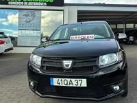 Usado Dacia Logan 90 HP (66 kW) 2015 Preto Sedan