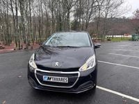 Usado Peugeot 208 100 HP (73 kW) 2017 Preto Citadino