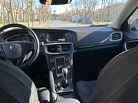 Usado Volvo V40 115 HP (84 kW) 2014 Preto Carrinha