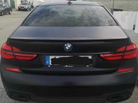 Usado BMW 730 265 HP (194 kW) 2018 Preto Sedan