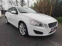 Usado Volvo V60 Summum 115 HP (84 kW) 2011 Branco Carrinha