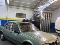 Usado Opel Ascona 75 HP (55 kW) 1983 Sedan