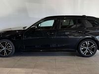 Usado BMW 330e Comfort Edition 292 HP (214 kW) 2023 Preto sapphire metalizada Carrinha