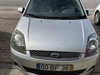 Usado Ford Fiesta 75 HP (55 kW) 2006 Citadino