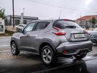 Usado Nissan Juke N-Connecta 110 HP (80 kW) 2018 Cinza SUV