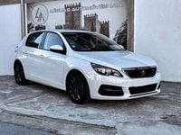 Usado Peugeot 308 102 HP (75 kW) 2019 Branco