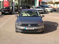 Usado VW Passat 150 HP (110 kW) 2017 Cinzento