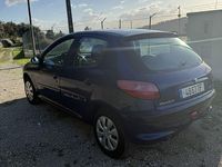 Usado Peugeot 206 2002 Sedan