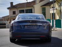 Usado Tesla Model S 314 kW (428 HP) 2015 Cinzento Citadino