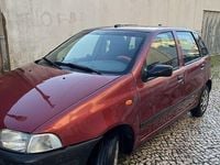 Usado Fiat Punto 1998 Sedan