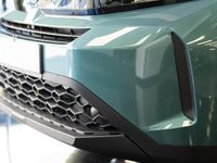 Usado Opel Frontera Edition 145 HP (106 kW) 2025 Verde SUV