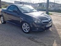 Usado Opel Tigra 69 HP (50 kW) 2005 Preto Cabrios