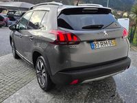Usado Peugeot 2008 Allure 82 HP (60 kW) 2016 Cinza SUV