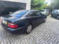 Usado Mercedes CLK200 192 HP (141 kW) 2000 Azul Coupé