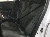 Usado Renault Clio IV Zen 75 HP (55 kW) 2017 Branco